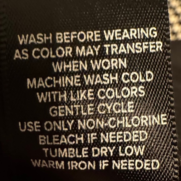 Torrid Studio Black & White Houndstooth Suit Set – Vest 5 & Pants 28R - Picture 10 of 10